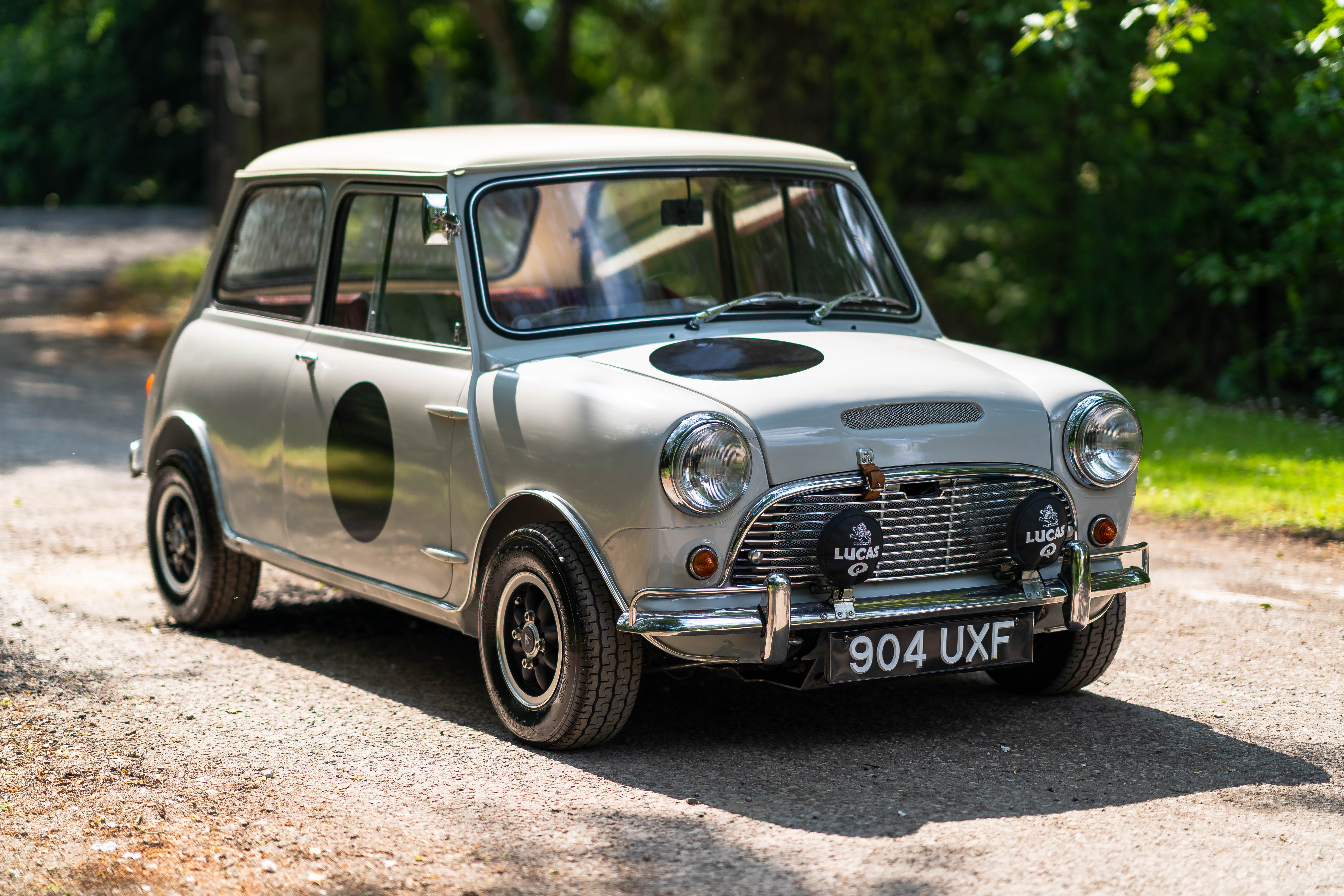 Lot 58 - 1962 Mini Special