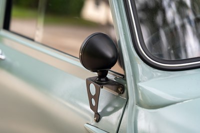 Lot 49 - 1984 Mini 95 Van