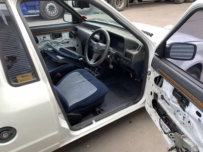 Lot 47 - 1985 Ford Escort 1.3 Van