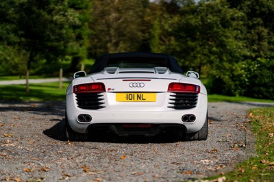 Lot 36 - 2010 Audi R8 Spyder V8