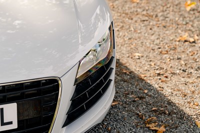 Lot 36 - 2010 Audi R8 Spyder V8