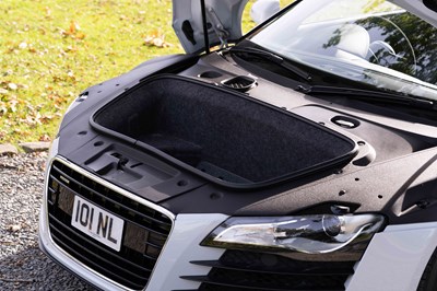 Lot 36 - 2010 Audi R8 Spyder V8