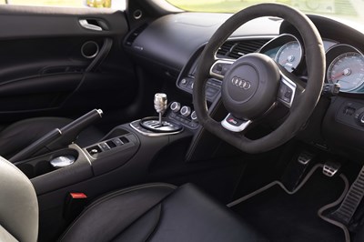Lot 36 - 2010 Audi R8 Spyder V8