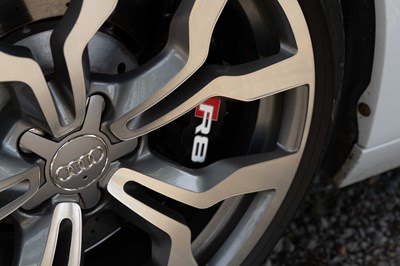 Lot 36 - 2010 Audi R8 Spyder V8