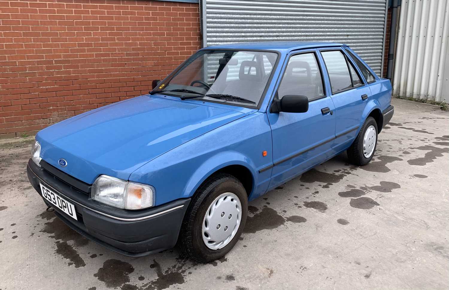 Lot 56 - 1990 Ford Escort 1.3 Popular
