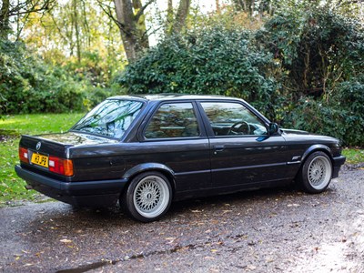 Lot 7 - 1990 BMW 318i Lux