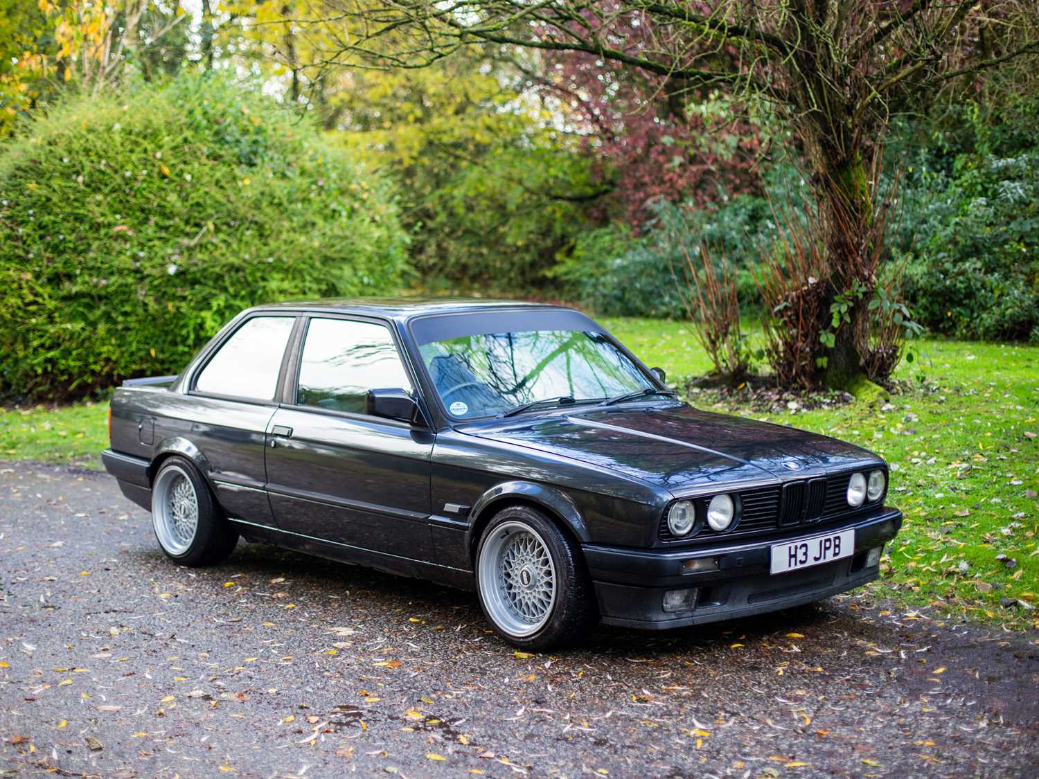 Lot 7 - 1990 BMW 318i Lux