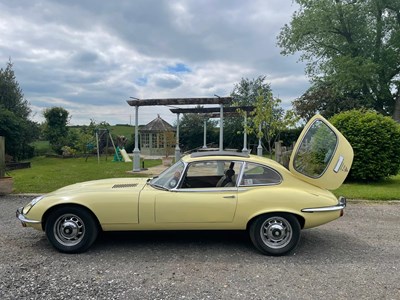 Lot 92 - 1972 Jaguar E-Type 5.3 Coupe