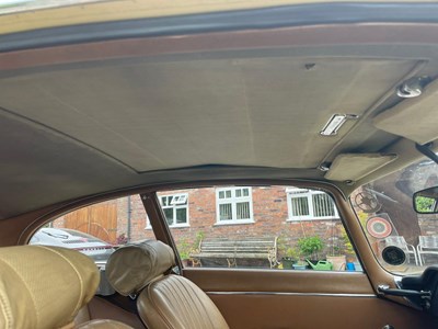 Lot 92 - 1972 Jaguar E-Type 5.3 Coupe