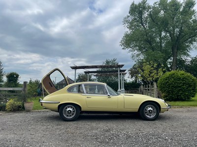 Lot 92 - 1972 Jaguar E-Type 5.3 Coupe
