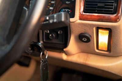 Lot 14 - 1992 Jaguar XJS