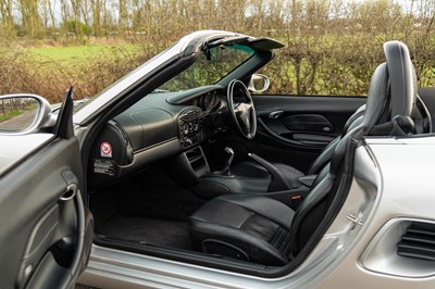 Lot 41 - 2001 Porsche Boxster