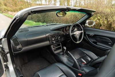 Lot 41 - 2001 Porsche Boxster