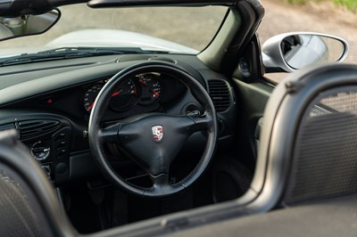 Lot 41 - 2001 Porsche Boxster