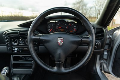 Lot 41 - 2001 Porsche Boxster