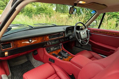 Lot 19 - 1990 Jaguar XJS 5.3 HE