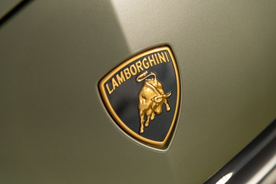 Lot 76 - 2023 Lamborghini Urus Perfomante