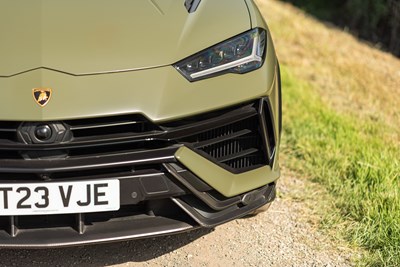 Lot 76 - 2023 Lamborghini Urus Perfomante