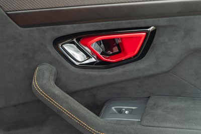 Lot 76 - 2023 Lamborghini Urus Perfomante