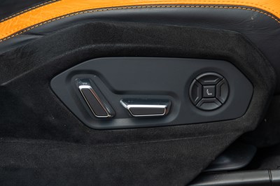 Lot 76 - 2023 Lamborghini Urus Perfomante