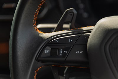 Lot 76 - 2023 Lamborghini Urus Perfomante