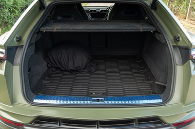 Lot 76 - 2023 Lamborghini Urus Perfomante