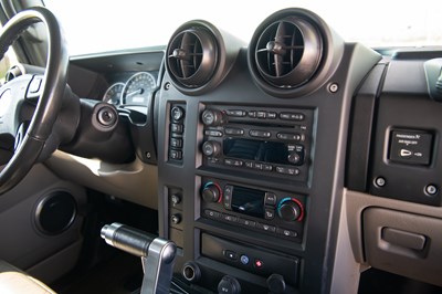 Lot 22 - 2005 Hummer H2