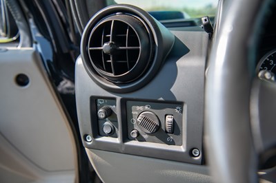 Lot 22 - 2005 Hummer H2