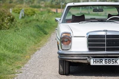 Lot 15 - 1971 Mercedes-Benz 250 CE