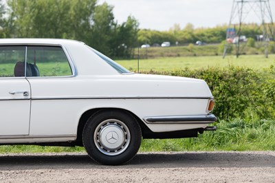 Lot 15 - 1971 Mercedes-Benz 250 CE