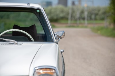 Lot 15 - 1971 Mercedes-Benz 250 CE