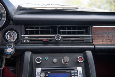 Lot 15 - 1971 Mercedes-Benz 250 CE