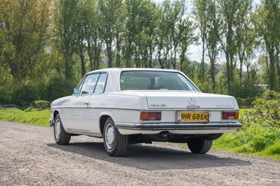 Lot 15 - 1971 Mercedes-Benz 250 CE