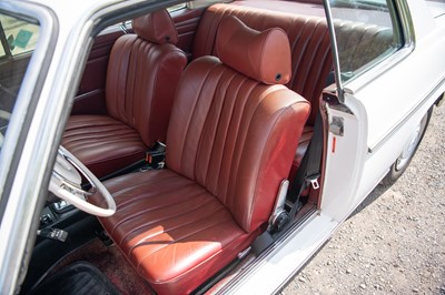 Lot 15 - 1971 Mercedes-Benz 250 CE