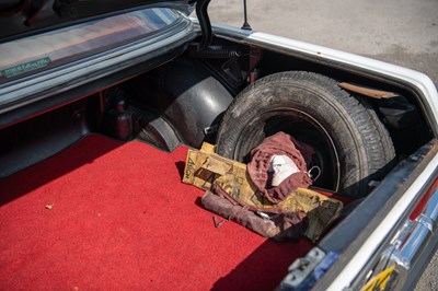 Lot 15 - 1971 Mercedes-Benz 250 CE