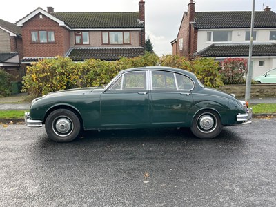 Lot 88 - 1963 Daimler V8-250