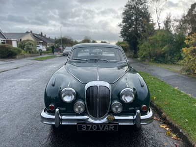Lot 88 - 1963 Daimler V8-250