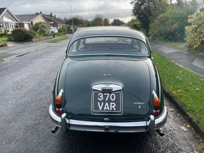 Lot 88 - 1963 Daimler V8-250