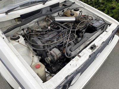 Lot 43 - 1986 Volkswagen Golf GTi Christmas Cabriolet