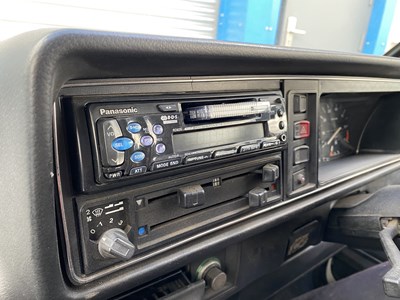 Lot 43 - 1986 Volkswagen Golf GTi Christmas Cabriolet