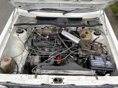 Lot 43 - 1986 Volkswagen Golf GTi Christmas Cabriolet