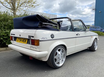 Lot 43 - 1986 Volkswagen Golf GTi Christmas Cabriolet