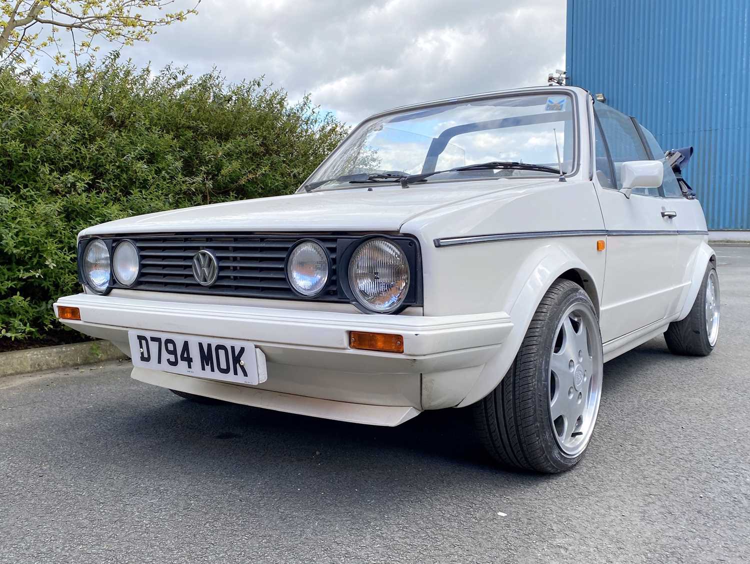 Lot 43 - 1986 Volkswagen Golf GTi Christmas Cabriolet