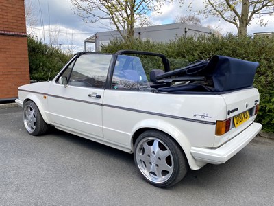 Lot 43 - 1986 Volkswagen Golf GTi Christmas Cabriolet