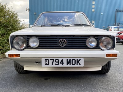 Lot 43 - 1986 Volkswagen Golf GTi Christmas Cabriolet