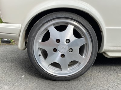 Lot 43 - 1986 Volkswagen Golf GTi Christmas Cabriolet