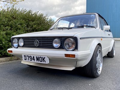 Lot 43 - 1986 Volkswagen Golf GTi Christmas Cabriolet