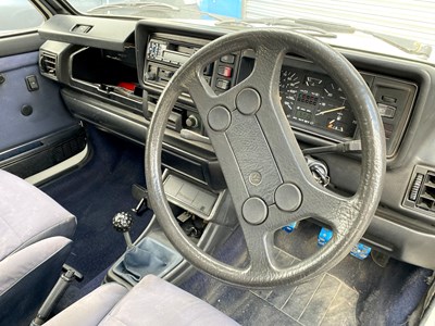 Lot 43 - 1986 Volkswagen Golf GTi Christmas Cabriolet