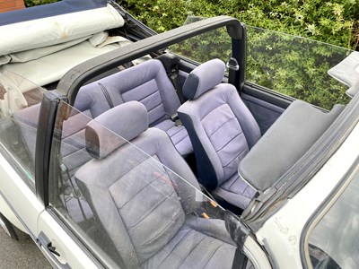 Lot 43 - 1986 Volkswagen Golf GTi Christmas Cabriolet