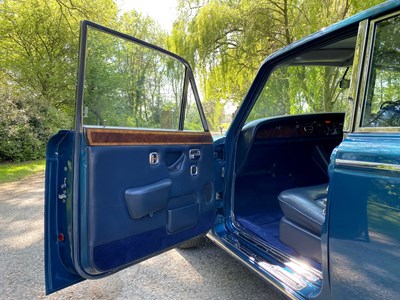 Lot 13 - 1975 Rolls-Royce Silver Shadow